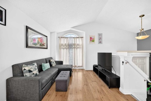 1062 Bridlemeadows Manor Sw, Calgary, AB 
