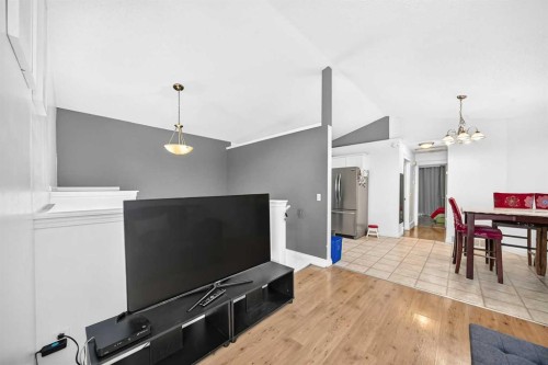 1062 Bridlemeadows Manor Sw, Calgary, AB 