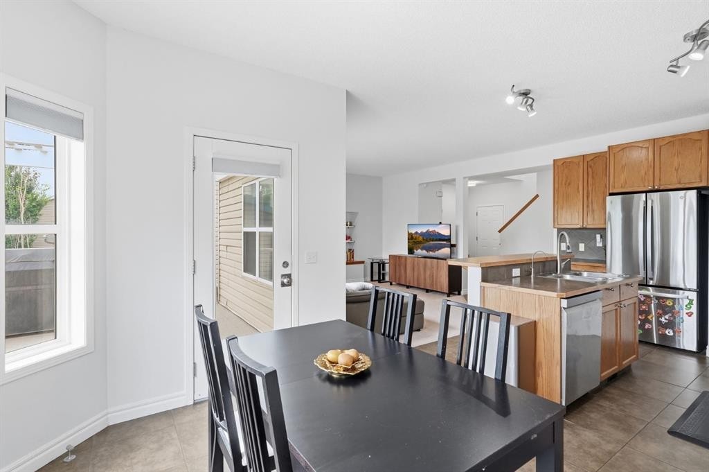 296 Evansbrooke Way Nw, Calgary, AB
