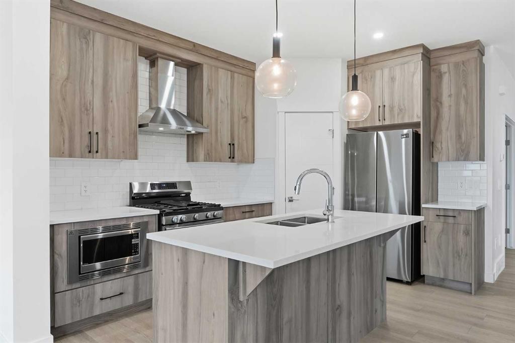 505 Corner Meadows Way Ne, Calgary, AB