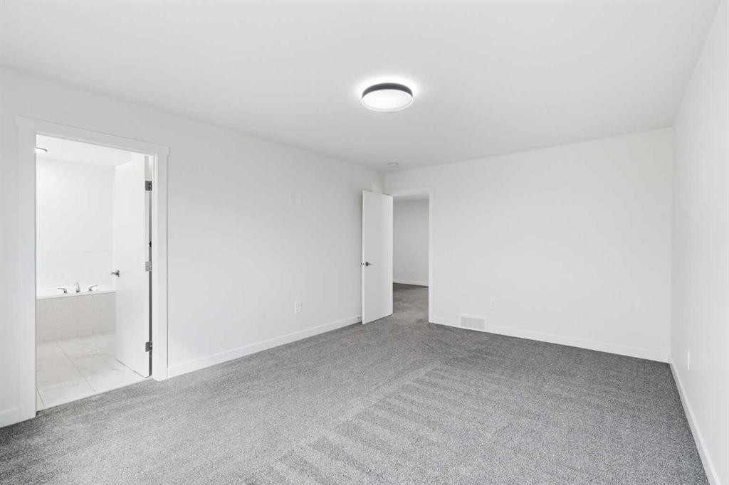 505 Corner Meadows Way Ne, Calgary, AB