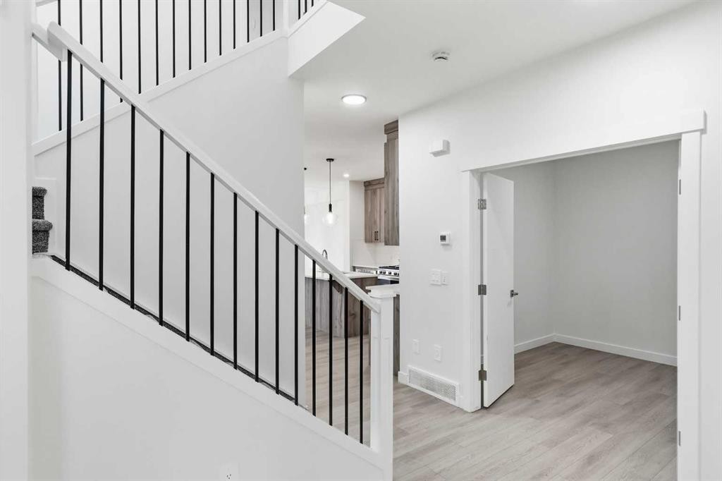 505 Corner Meadows Way Ne, Calgary, AB