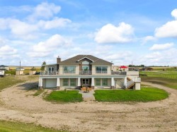 9-185006 RR 220 Rural Vulcan County, AB T0L 1L0