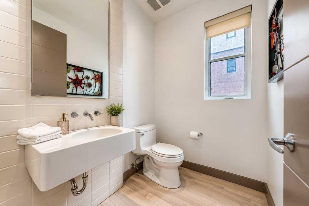 701 Aspen Meadows Hill Sw, Calgary, AB