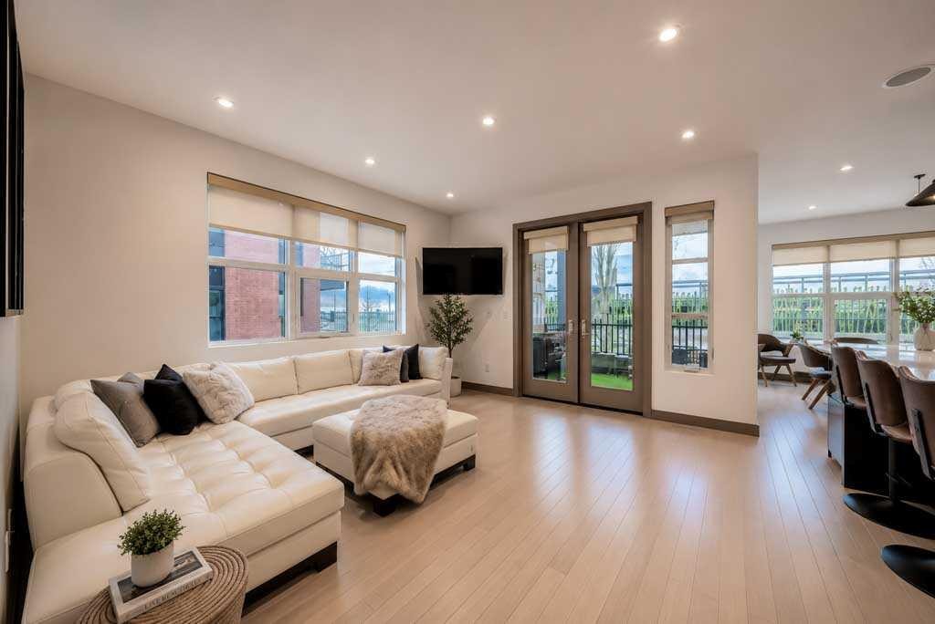 701 Aspen Meadows Hill Sw, Calgary, AB