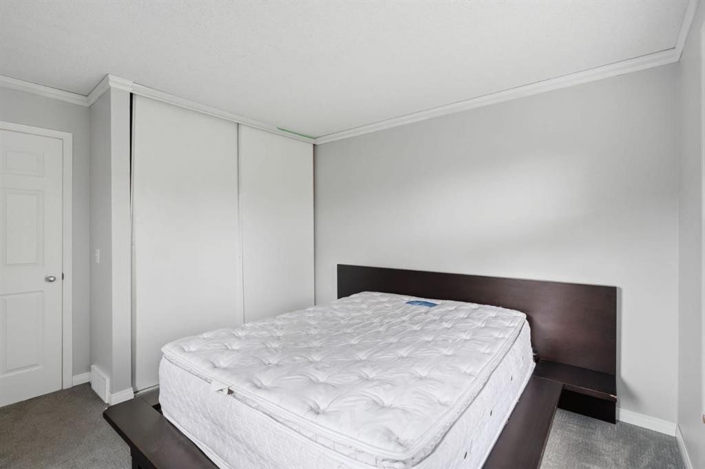 106 Inglewood Point Se, Calgary, AB