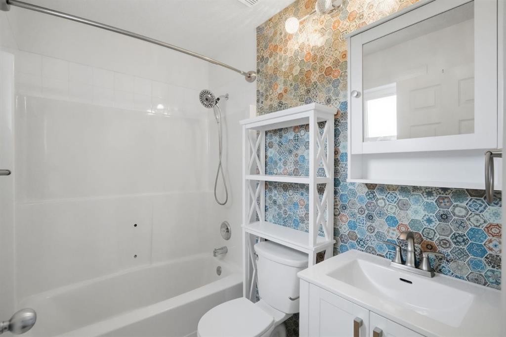 106 Inglewood Point Se, Calgary, AB