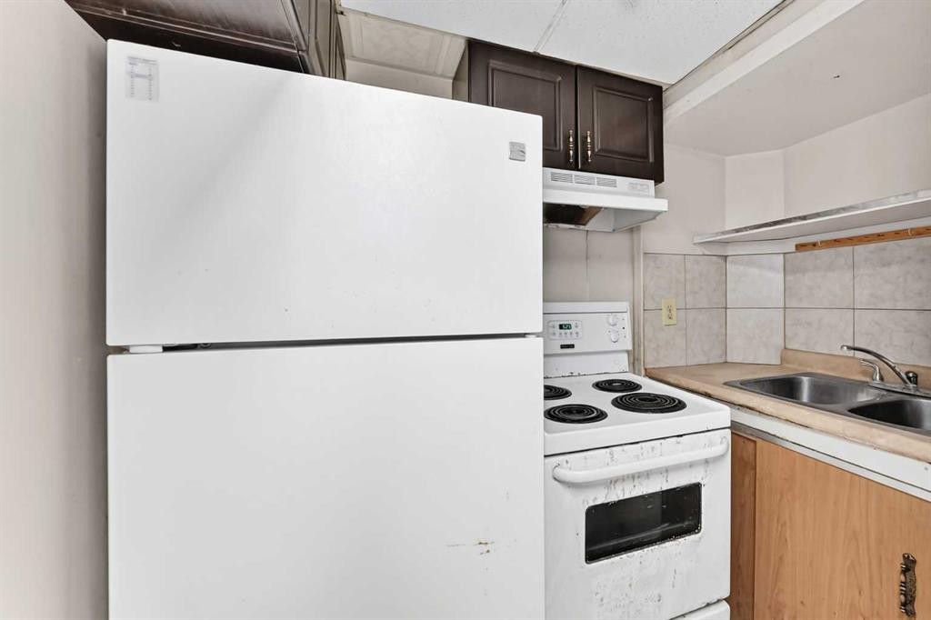 3219 Palliser Drive Sw, Calgary, AB