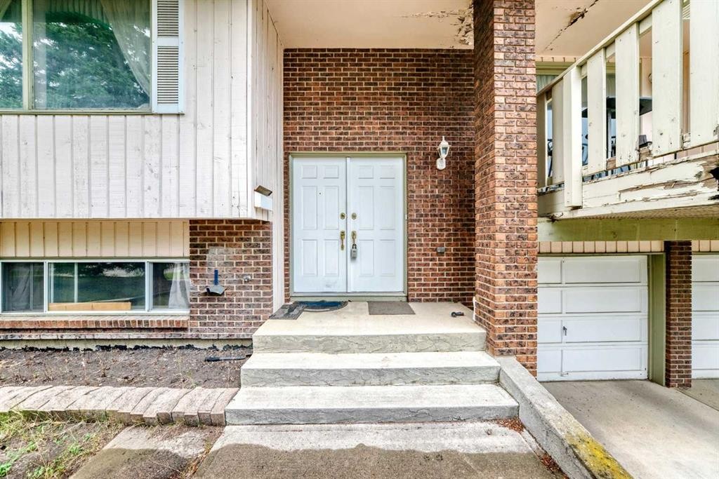 3219 Palliser Drive Sw, Calgary, AB