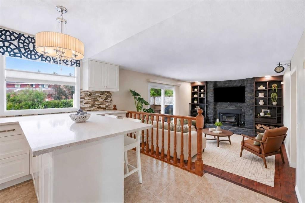 11 Edgemont Rise Nw, Calgary, AB