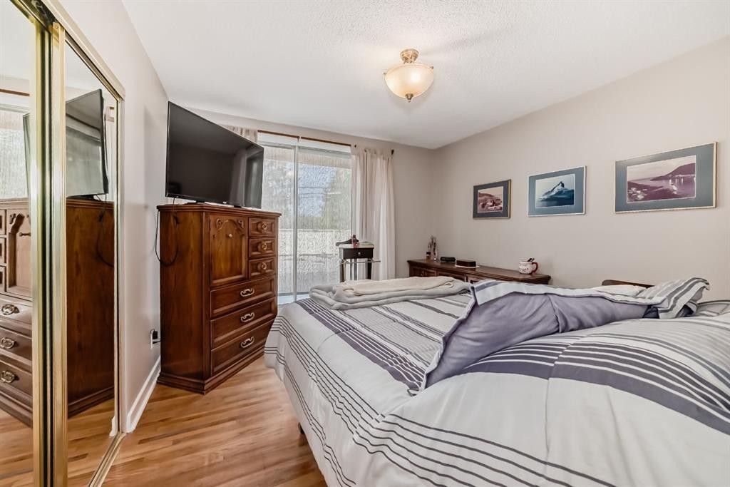 7827 Fairmount Drive Se, Calgary, AB