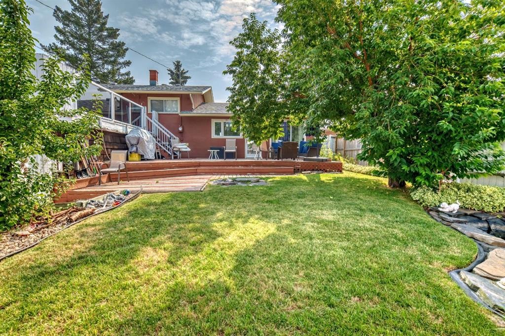 7827 Fairmount Drive Se, Calgary, AB