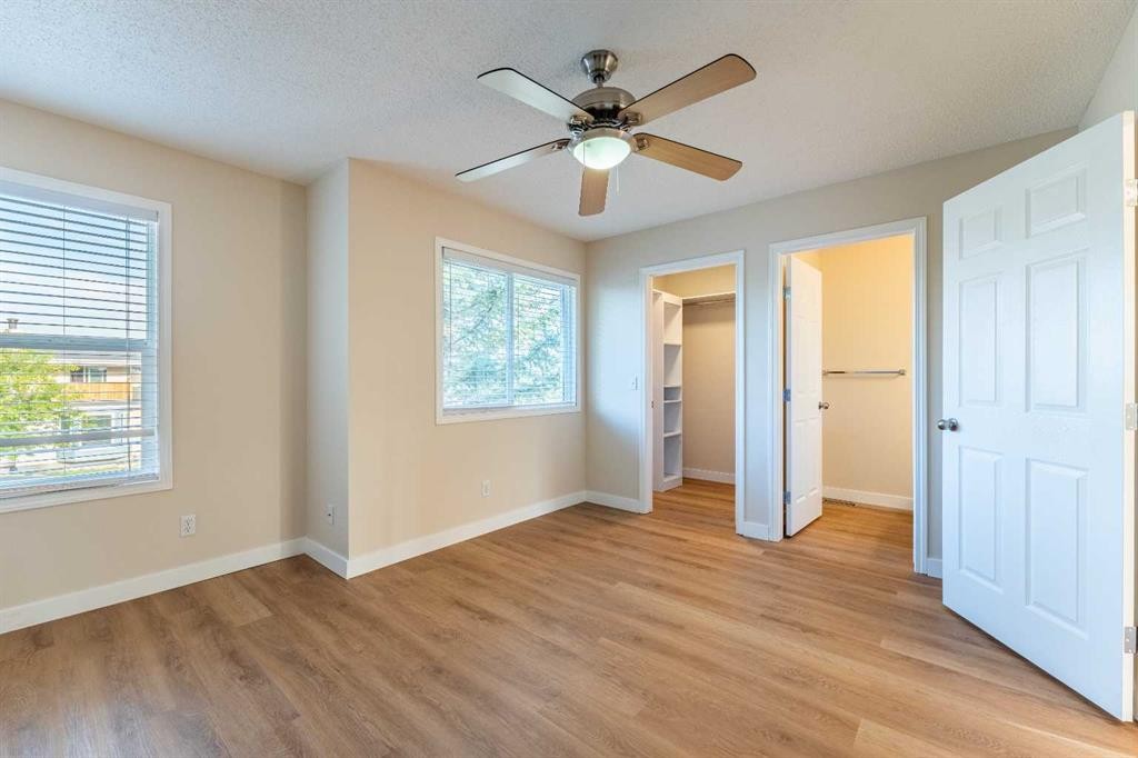 7415 26A Street Se, Calgary, AB