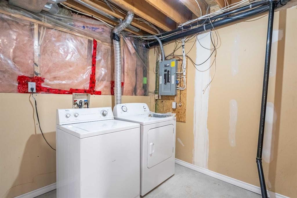 7415 26A Street Se, Calgary, AB