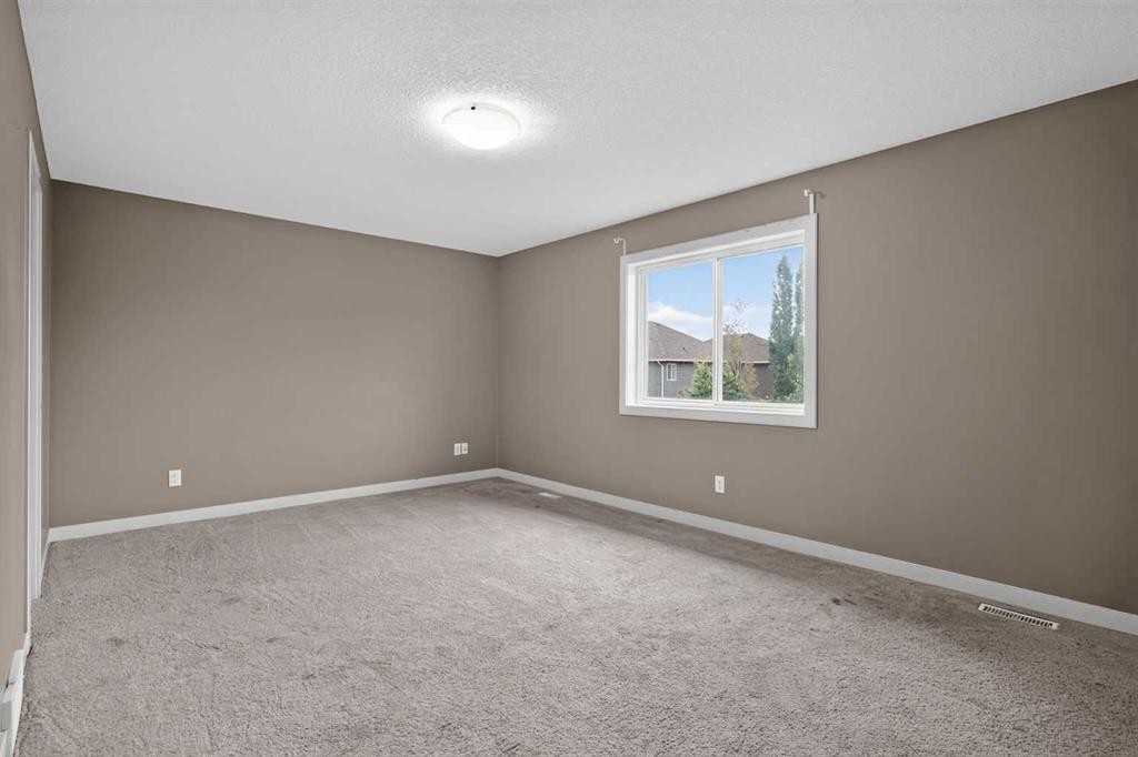 129 Everhollow Rise Sw, Calgary, AB