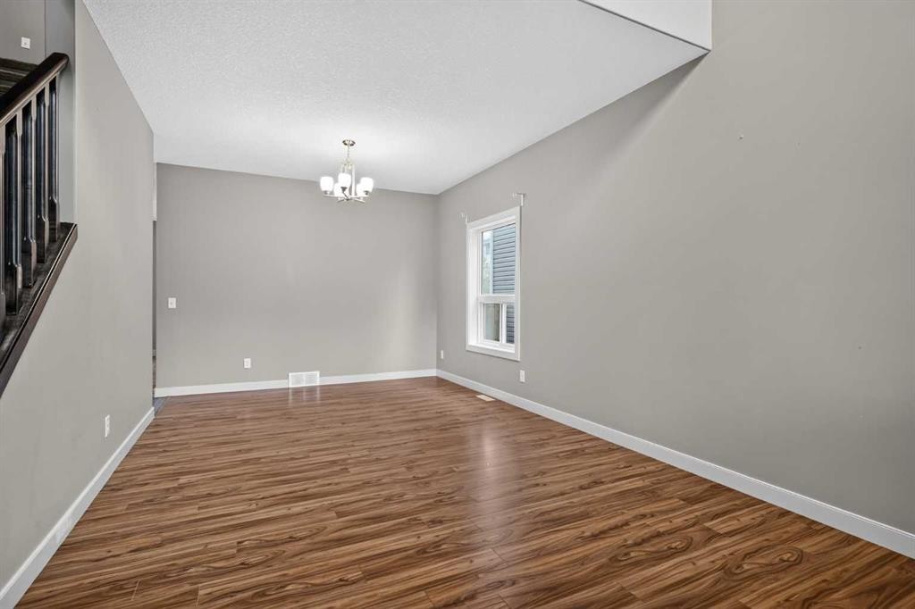 129 Everhollow Rise Sw, Calgary, AB