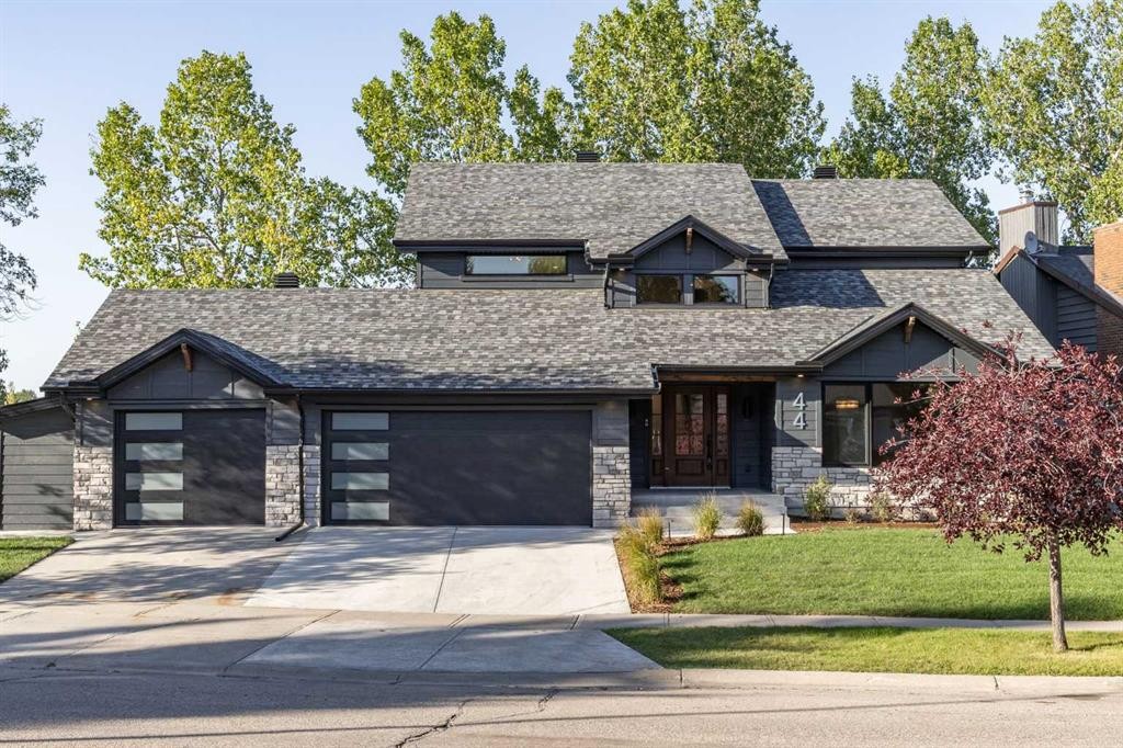 44 Canterbury Drive Sw, Calgary, AB