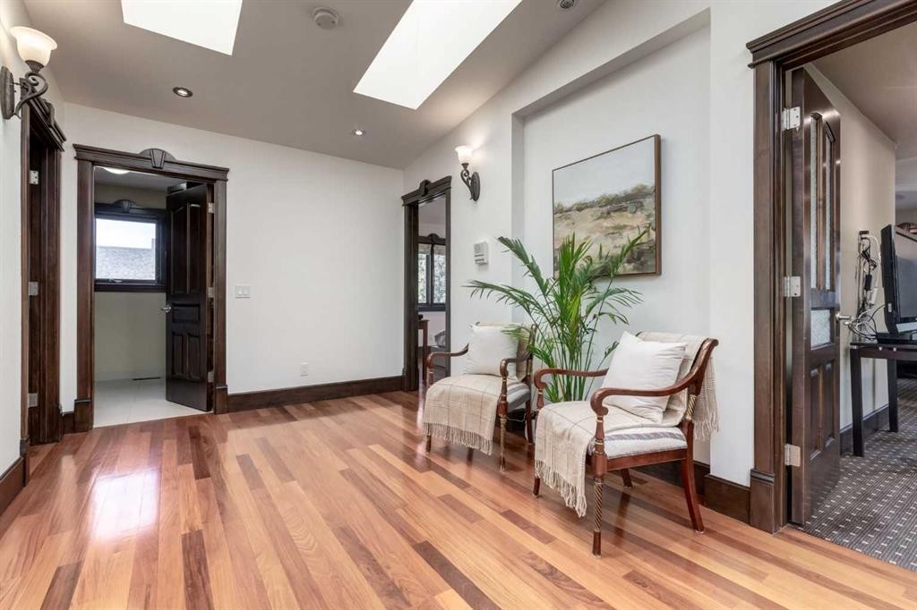 1840 Westmount Boulevard Nw, Calgary, AB