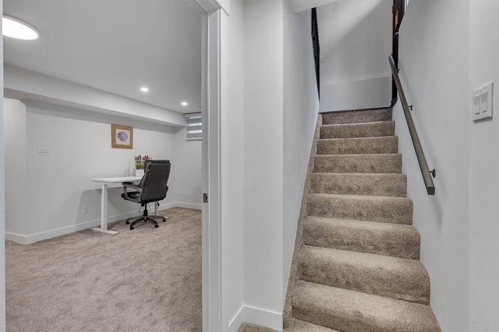 3 Cardiff Drive Nw, Calgary, AB