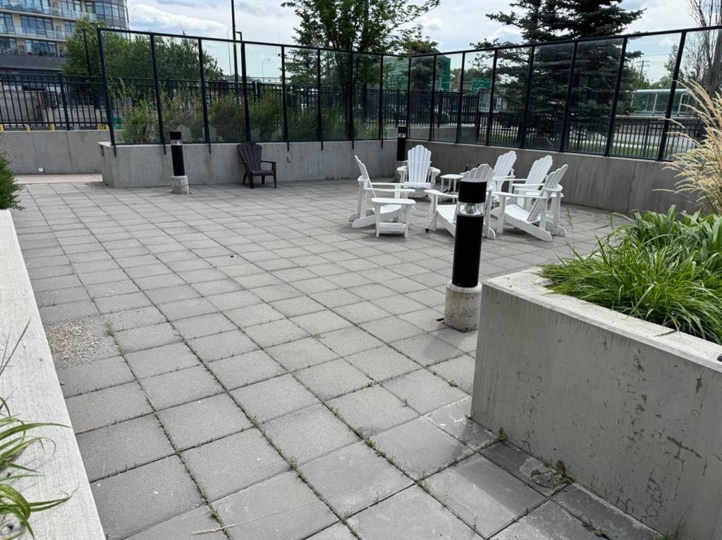 313-955 Mcpherson Road Ne, Calgary, AB