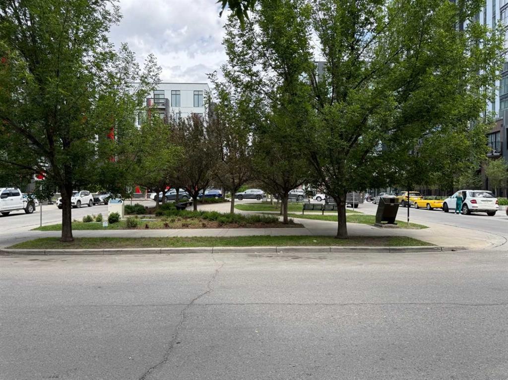 313-955 Mcpherson Road Ne, Calgary, AB