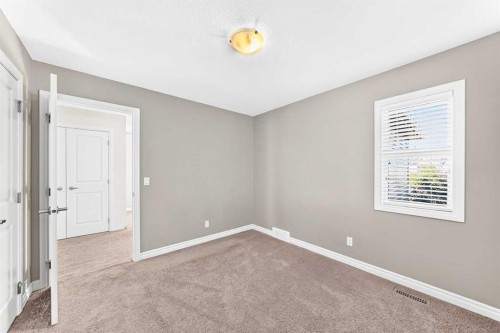 52 Nolanlake Point Nw, Calgary, AB 