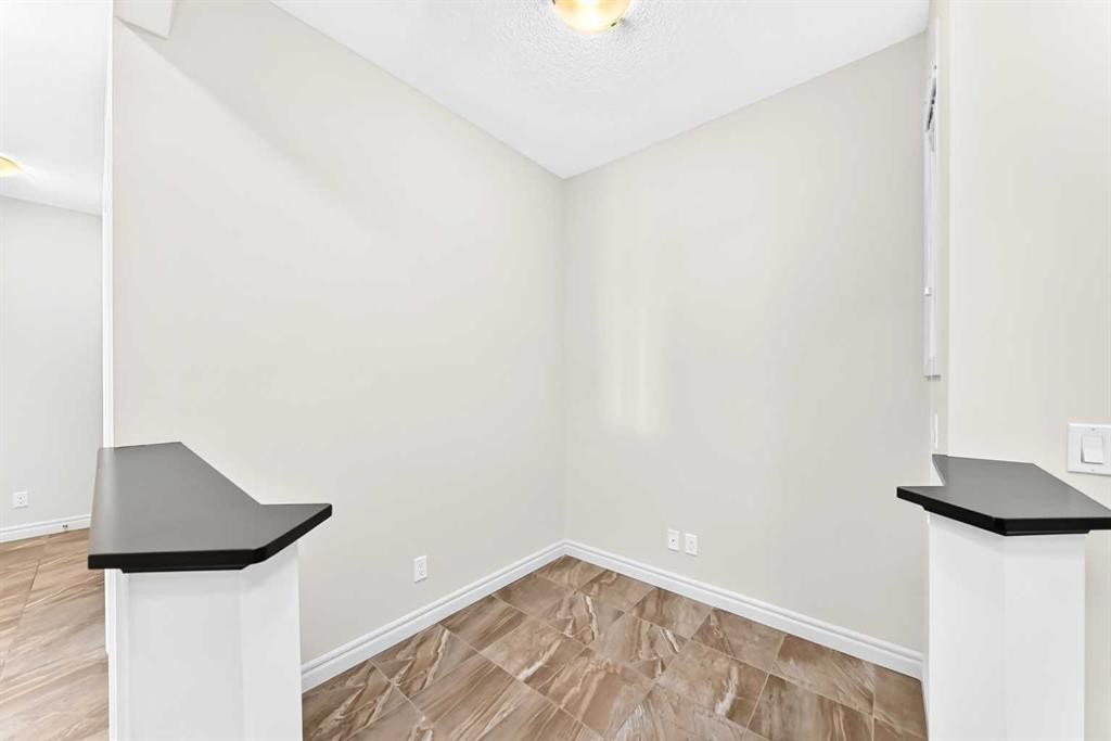 52 Nolanlake Point Nw, Calgary, AB