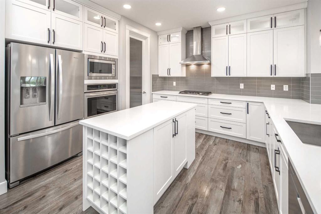 282 Masters Avenue Se, Calgary, AB