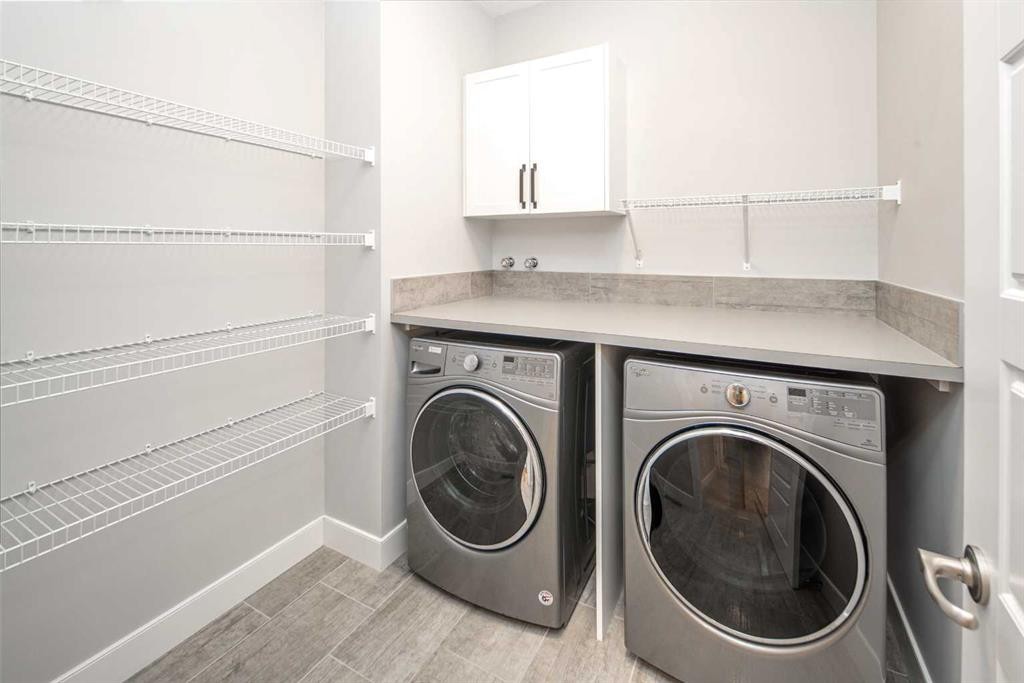 282 Masters Avenue Se, Calgary, AB