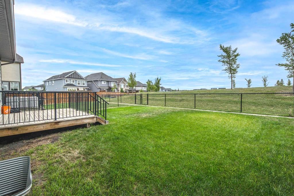 282 Masters Avenue Se, Calgary, AB