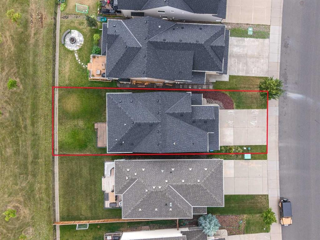 282 Masters Avenue Se, Calgary, AB