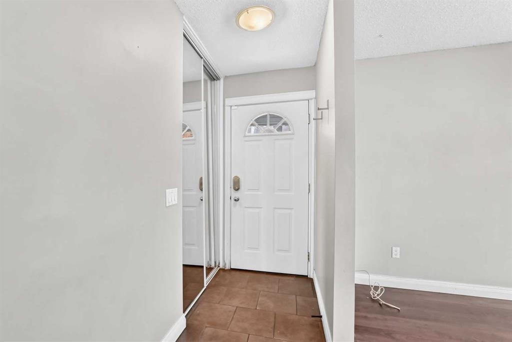 512 Malvern Drive Ne, Calgary, AB