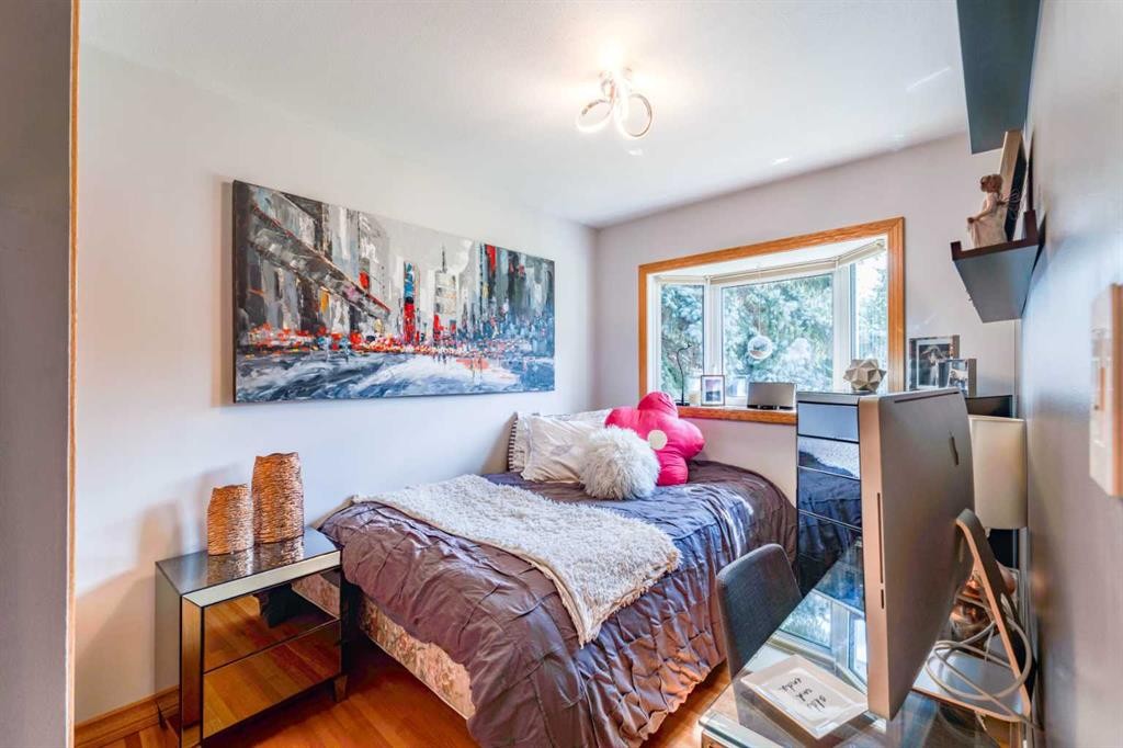 52 Windermere Road Sw, Calgary, AB