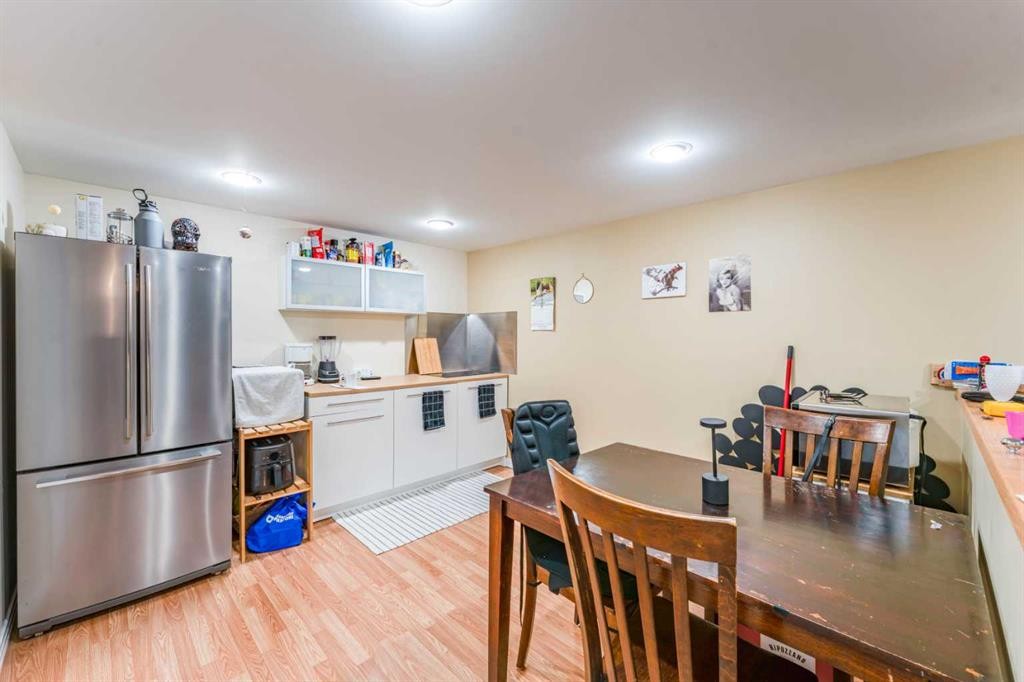 52 Windermere Road Sw, Calgary, AB