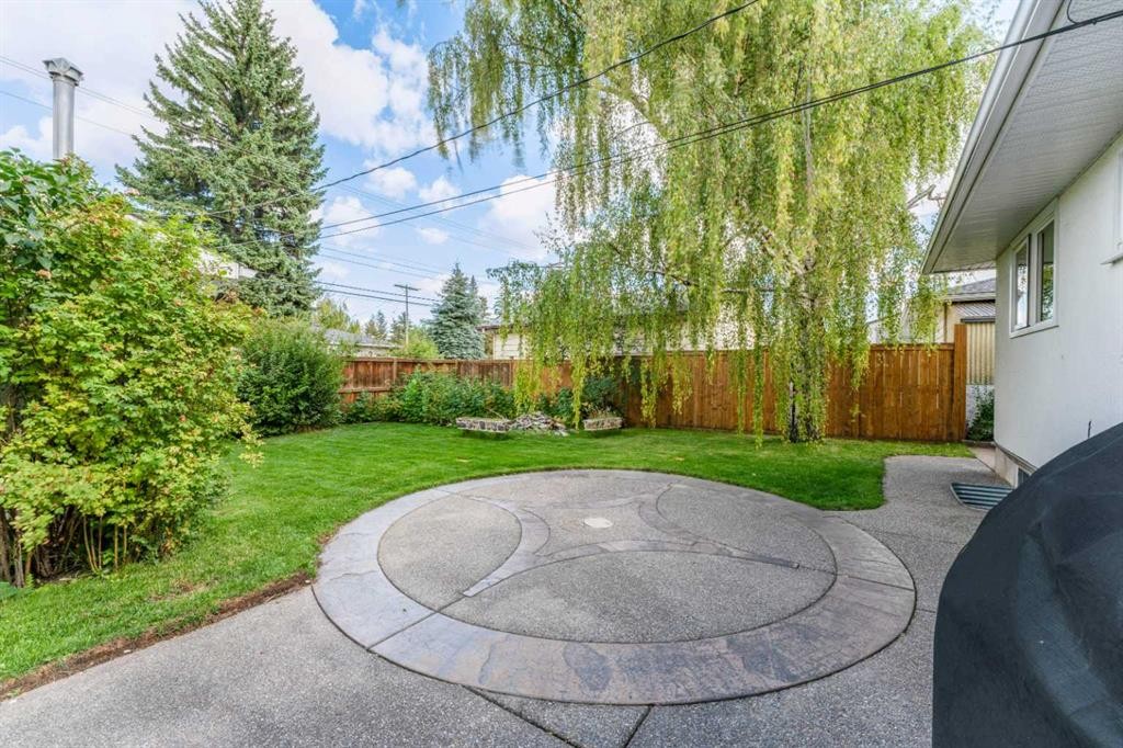 52 Windermere Road Sw, Calgary, AB
