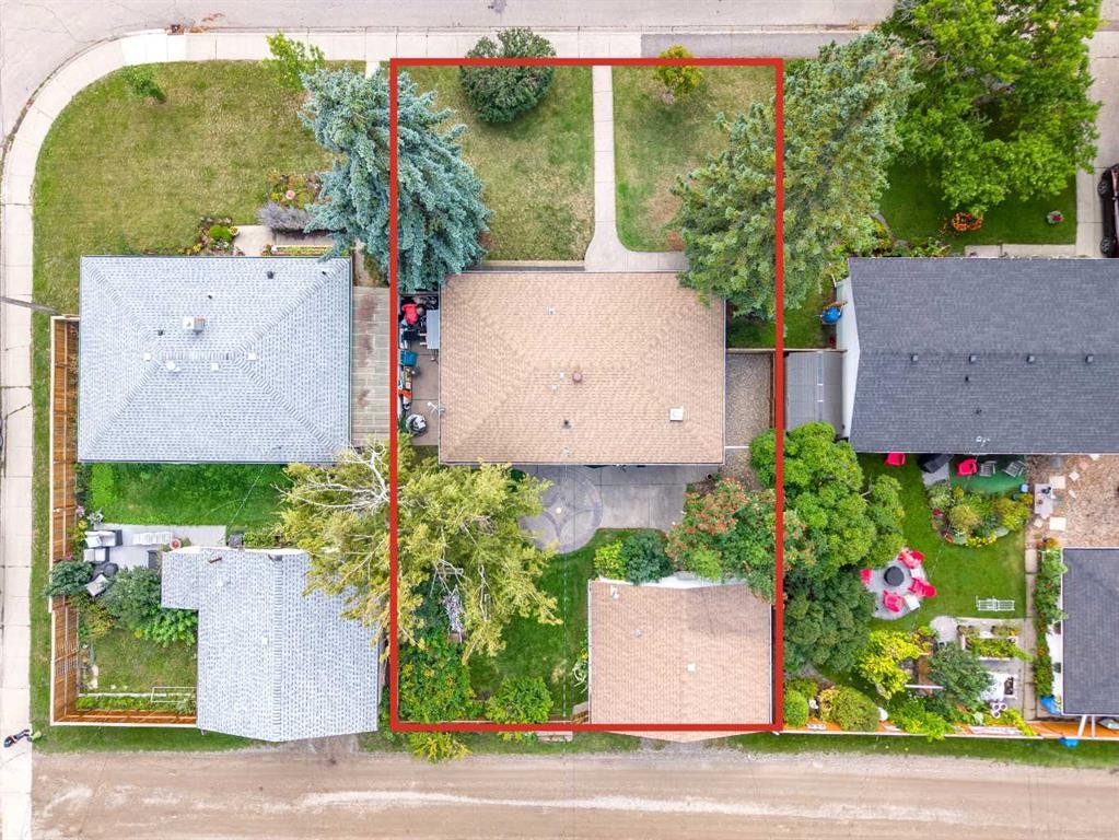 52 Windermere Road Sw, Calgary, AB
