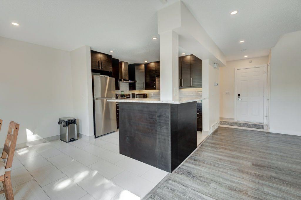 155 Bracewood Way Sw, Calgary, AB