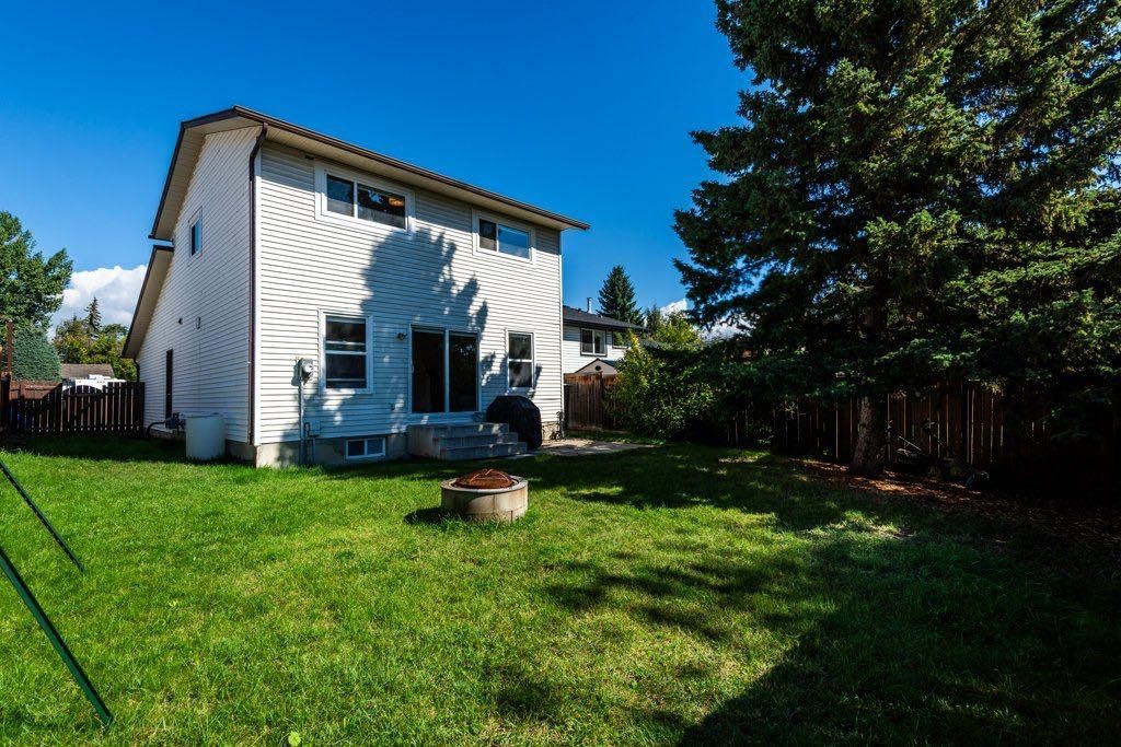 155 Bracewood Way Sw, Calgary, AB