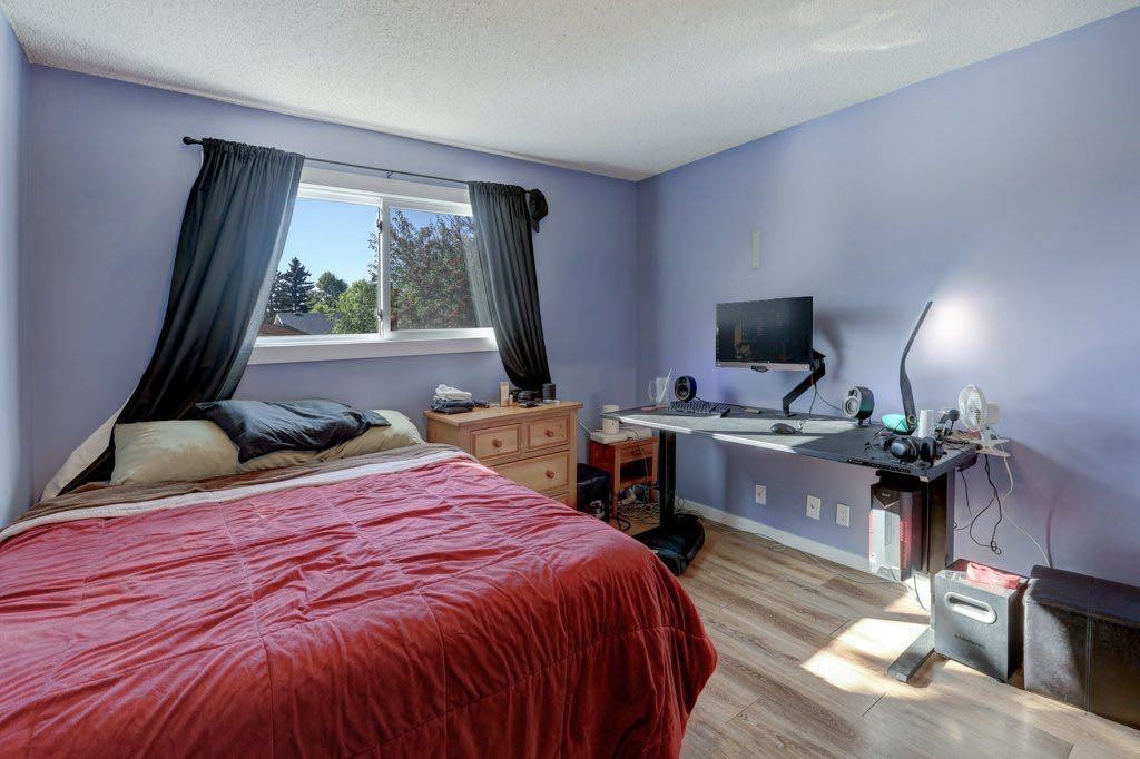 31 Castledale Way Ne, Calgary, AB