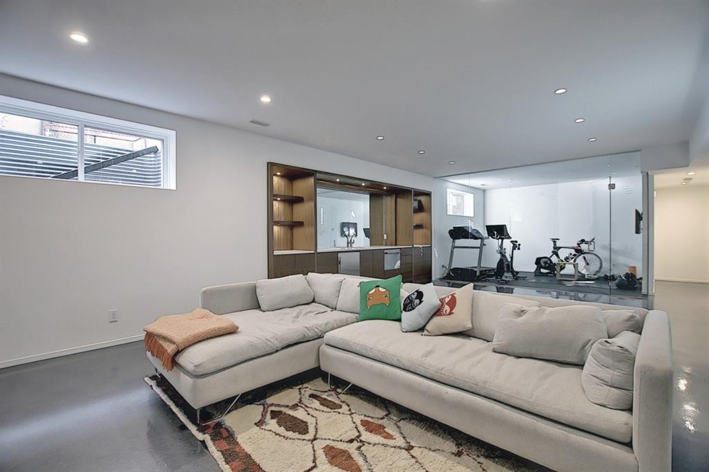 3603 13 Street Sw, Calgary, AB