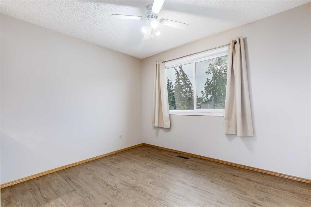 1418 Ranchlands Way Nw, Calgary, AB