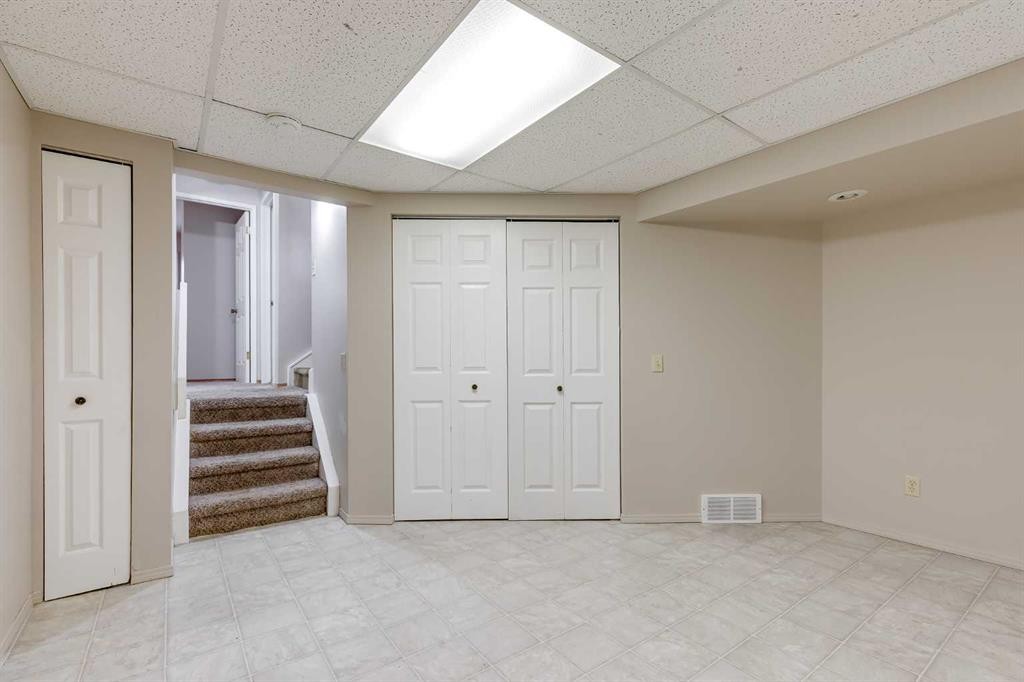 1418 Ranchlands Way Nw, Calgary, AB