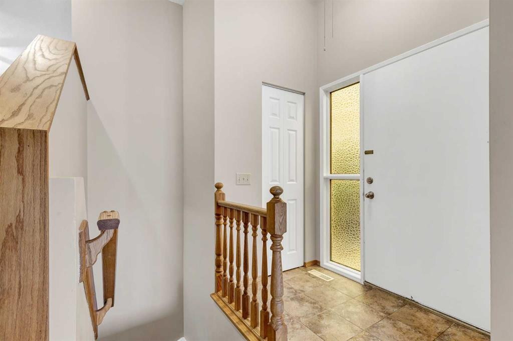 1418 Ranchlands Way Nw, Calgary, AB