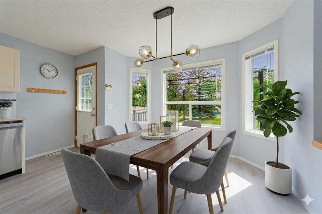 105 Arbour Ridge Park Nw, Calgary, AB
