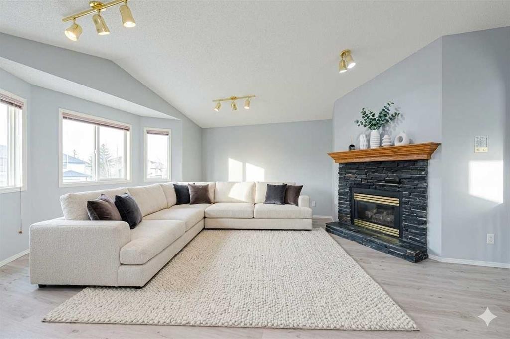 105 Arbour Ridge Park Nw, Calgary, AB