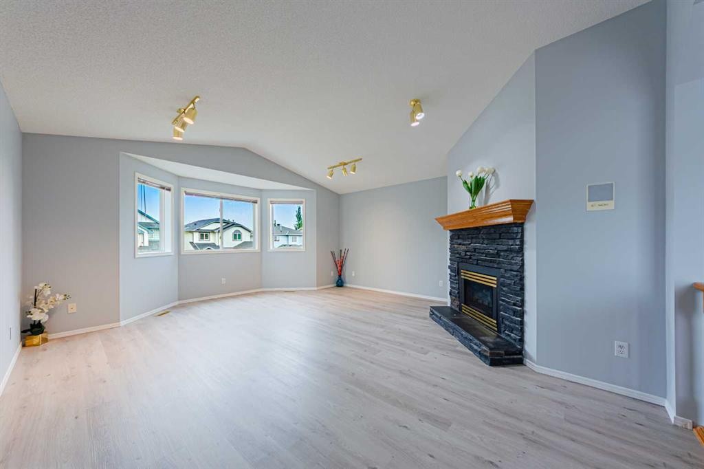 105 Arbour Ridge Park Nw, Calgary, AB