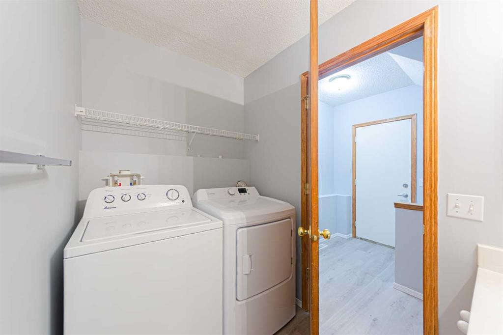 105 Arbour Ridge Park Nw, Calgary, AB