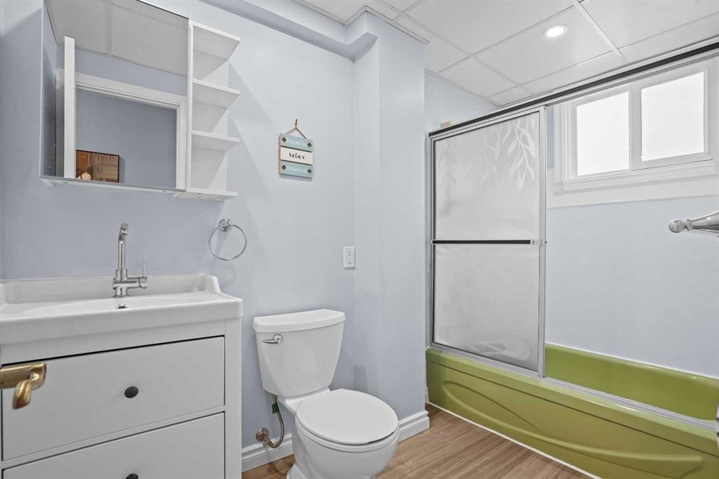 147 Manora Hill Ne, Calgary, AB