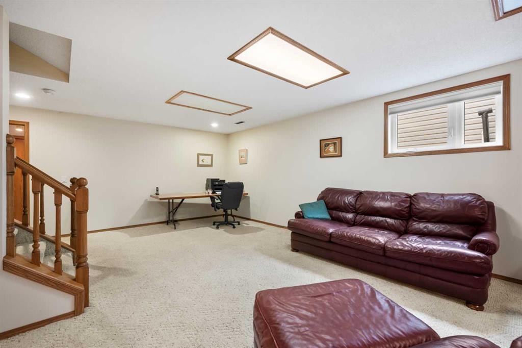 20 Edendale Crescent Nw, Calgary, AB