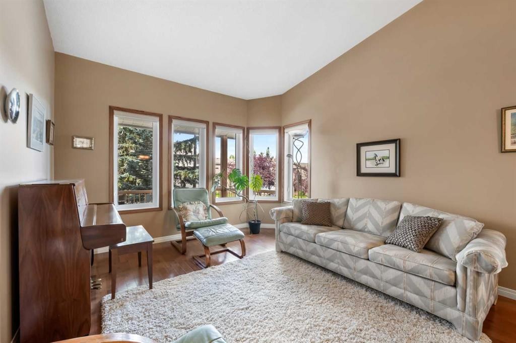 20 Edendale Crescent Nw, Calgary, AB